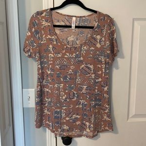 LuLaRoe Classic Tee, size small